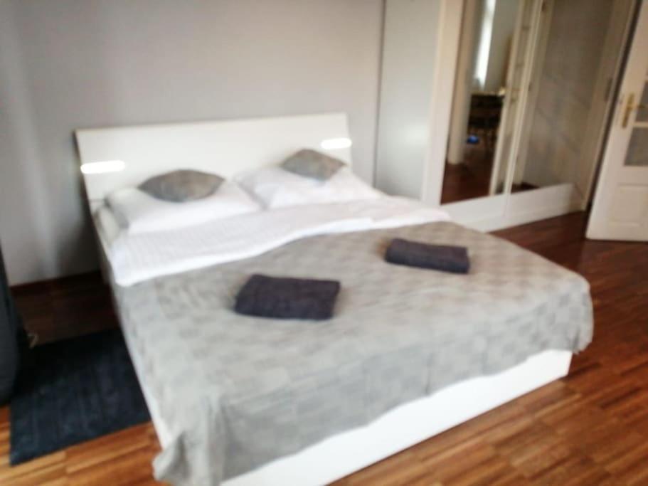 2 Bedrooms Close Vysehrad - Congress Centrum Прага Экстерьер фото